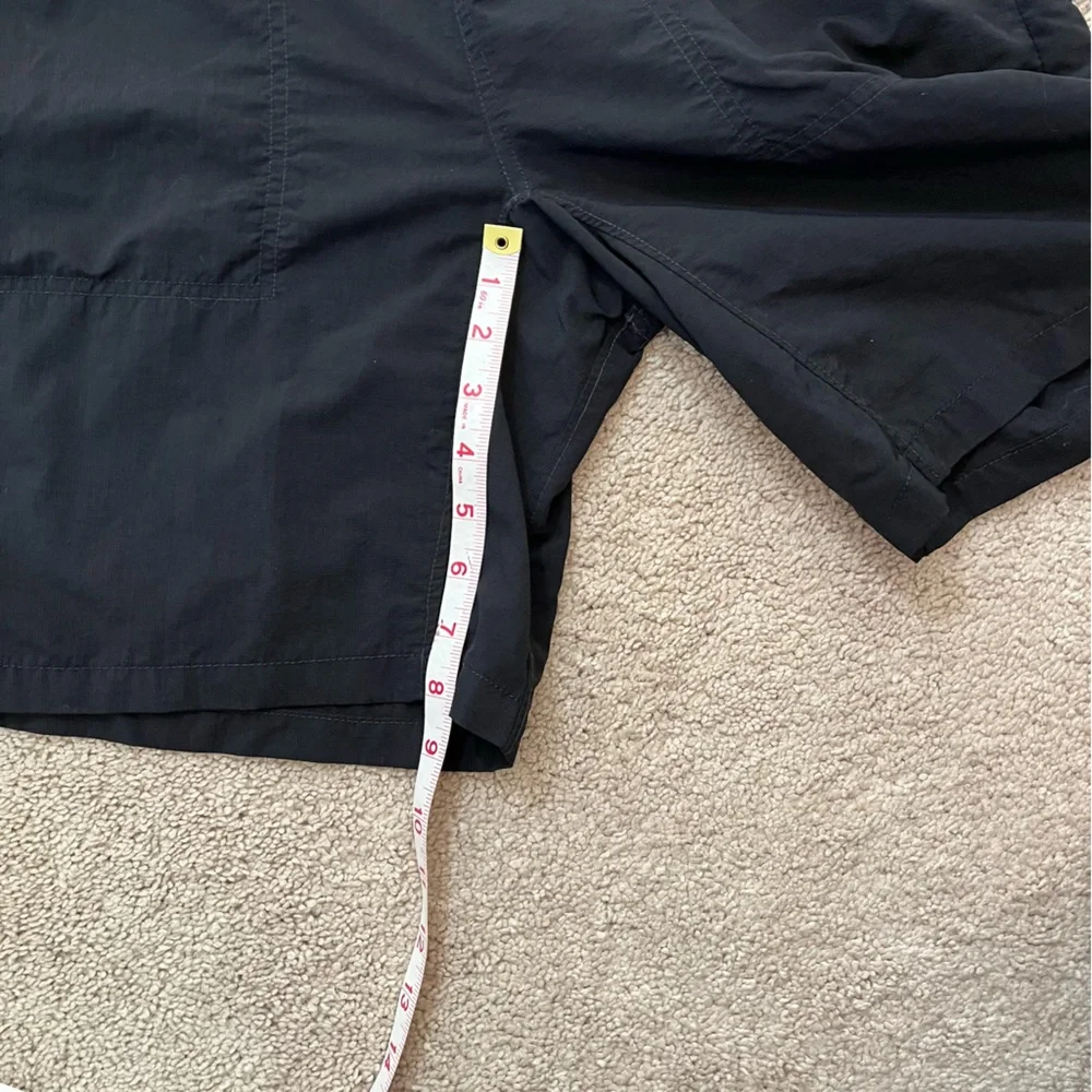 The North Face Mens Black Nylon Athletic Hiking Outdoor Sports Shorts Size Small